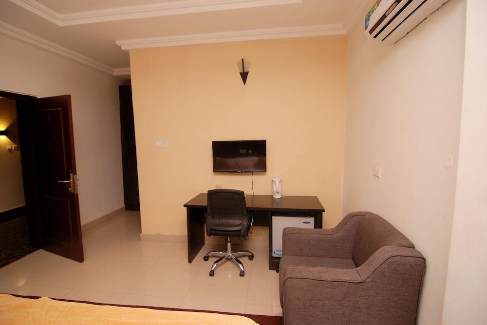 Grand Palazzo Hotel Gwarimpa — Abuja — photo 4