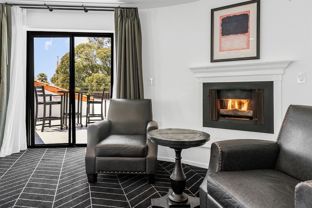 Masterpiece Hotel - photo 47