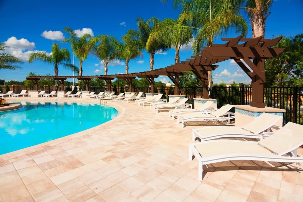 Cozy Decor 4BR at West Lucaya Resort WL8972 - photo 33