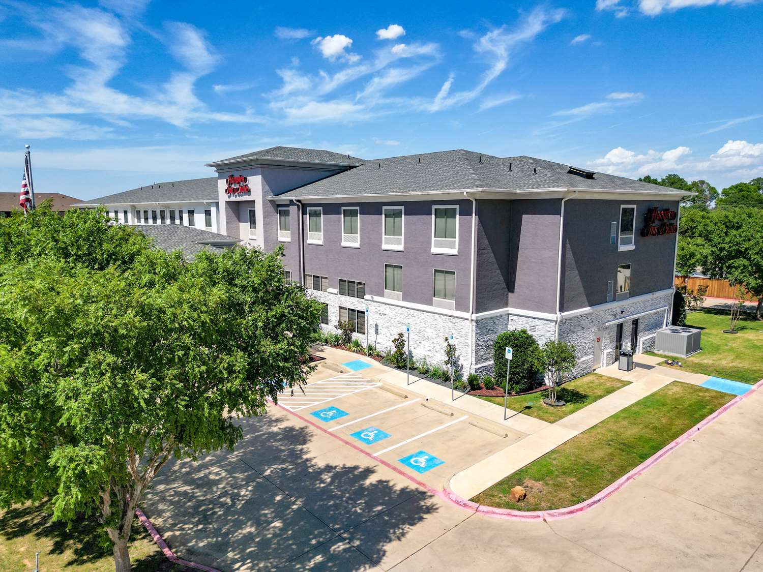 Hampton Inn & Suites Denton - photo 5