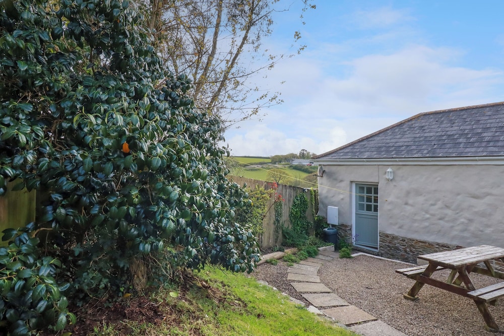 Sunlight Cottage — 4-Star Luxury Hotel in Truro, United Kingdom