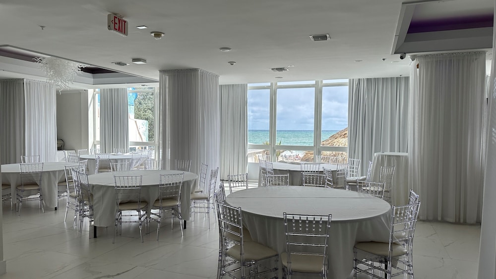 Ocean Manor Beach Hotel - photo 105