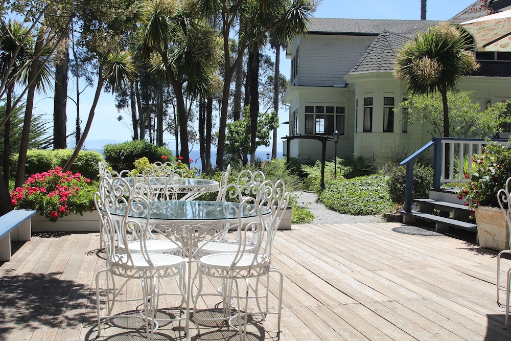 Monarch Cove Inn - photo 95