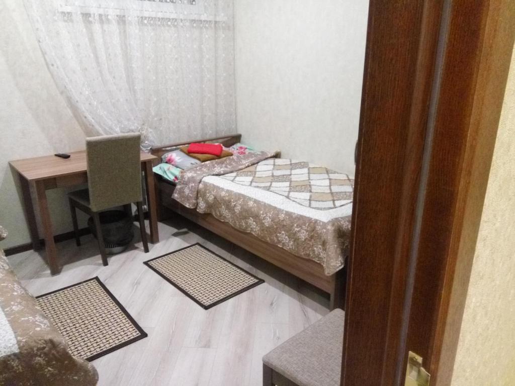 Dzerzhinskogo 122 in Torzhok, Russia