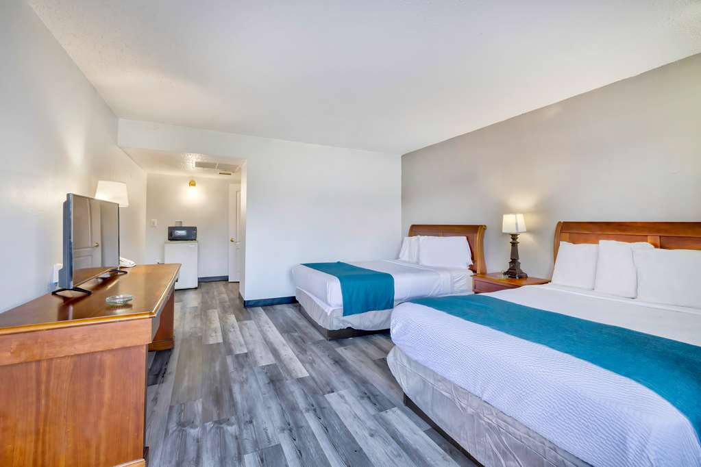 Motel6 Harrisburg PA Near PA Expo Center - photo 22