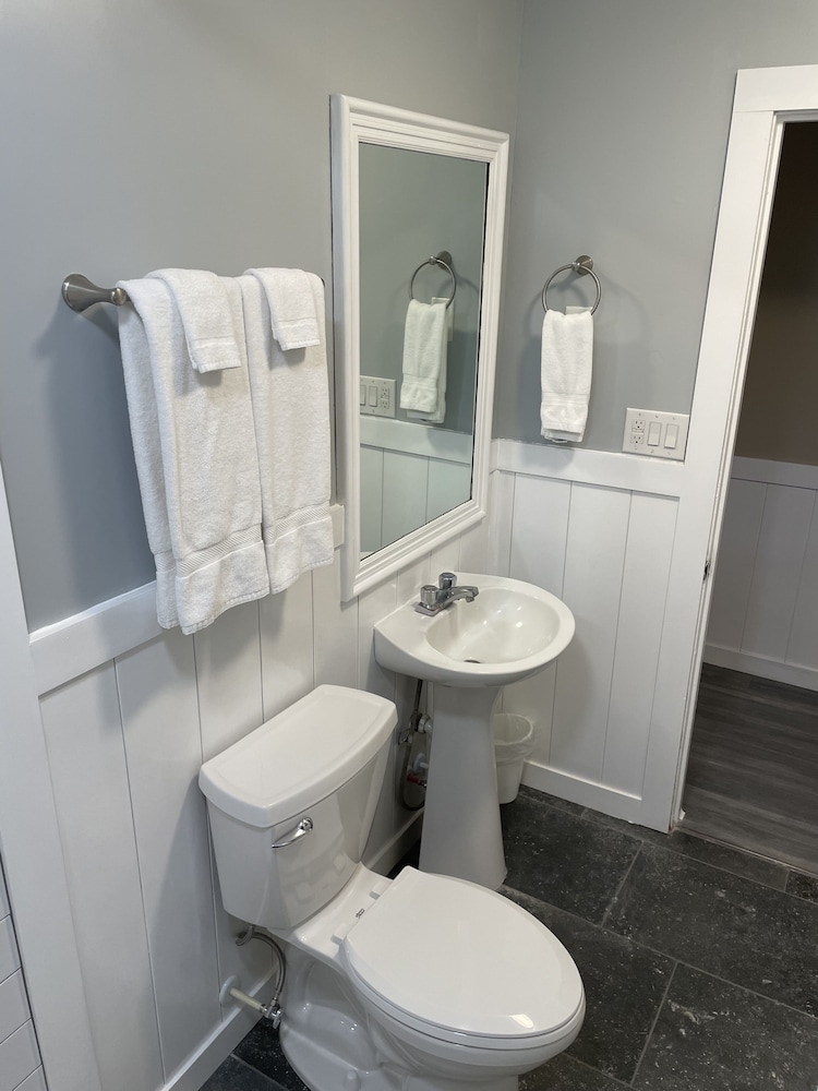 Lake Norman Hotel - photo 12