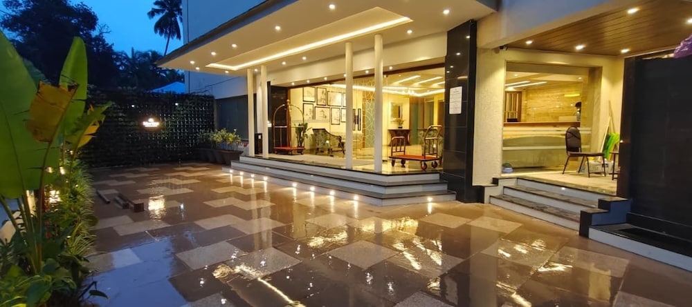 Meritas Grand Inn in Calangute, India