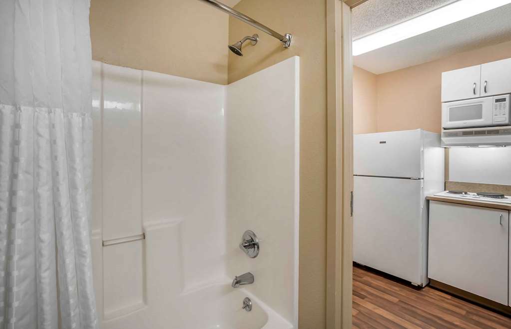 Extended Stay America Suites Philadelphia Horsham Welsh Rd - photo 37
