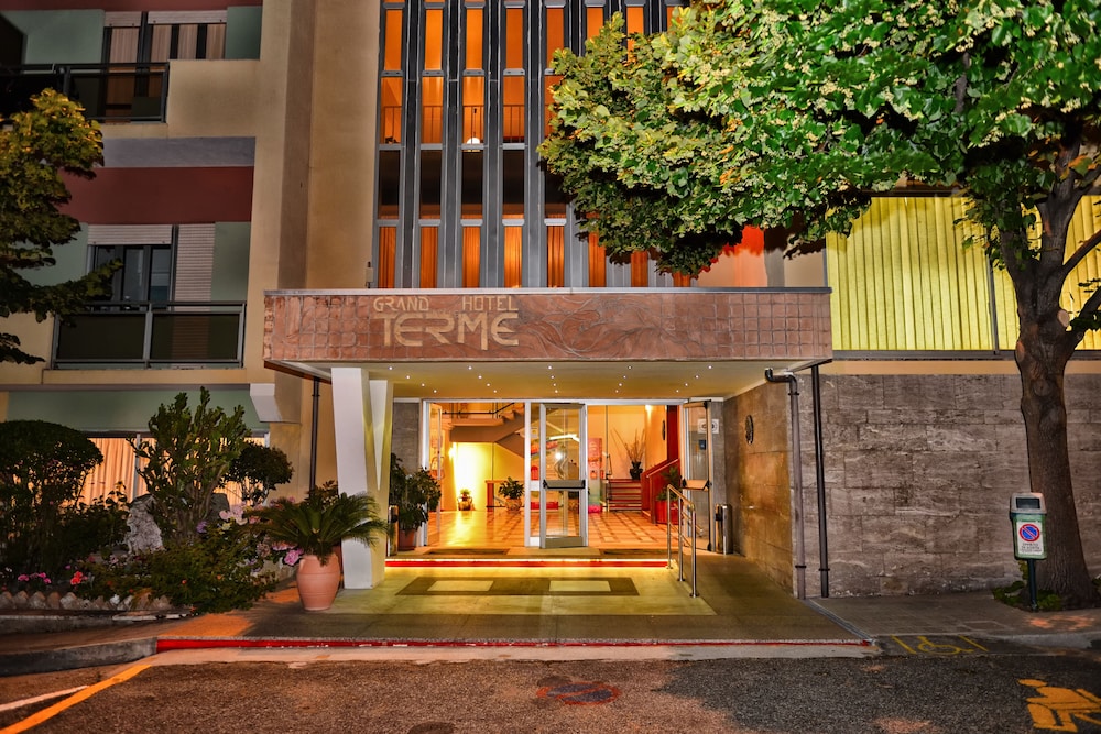 Grand Hotel delle Terme — hotel in Acquappesa