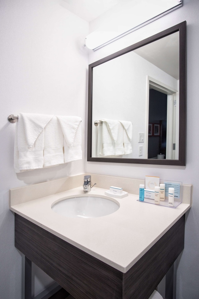 Hampton Inn Oklahoma City Yukon - photo 26