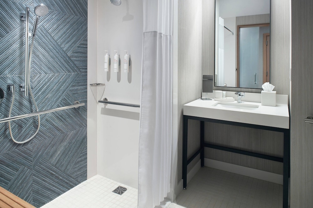 Lexington Marriott City Center - photo 21