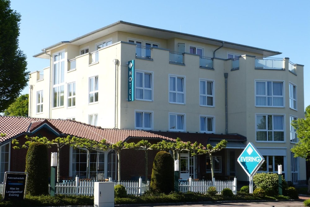 Hotel Landgasthof Evering — Emsburen