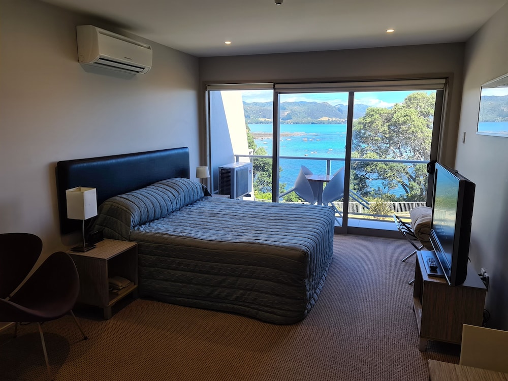 Te Kaha Beach Hotel in Whakatane, New Zealand