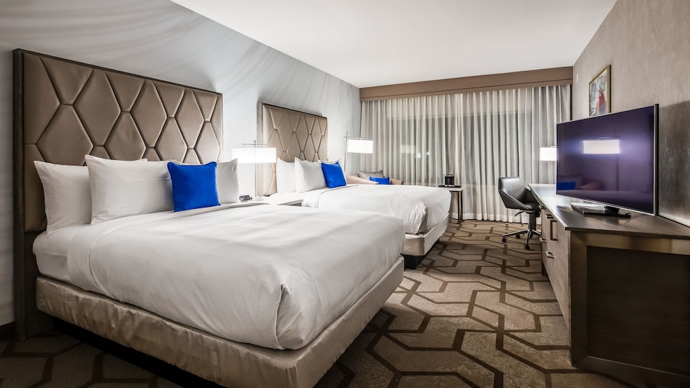 The Kingsley Bloomfield Hills a DoubleTree by Hilton - photo 16