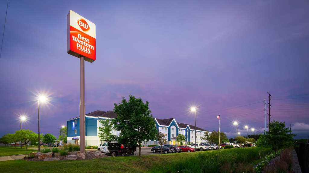 Best Western Plus Wausau Rothschild Hotel - photo 32