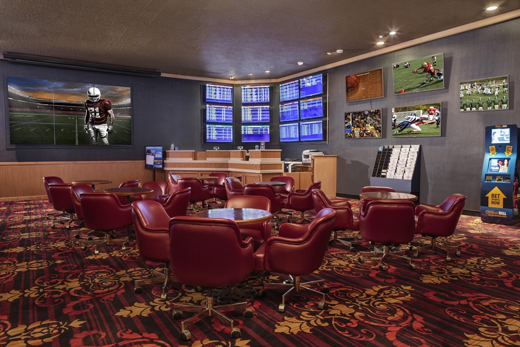 Maverick Hotel and Casino by Red Lion Hotels - photo 57