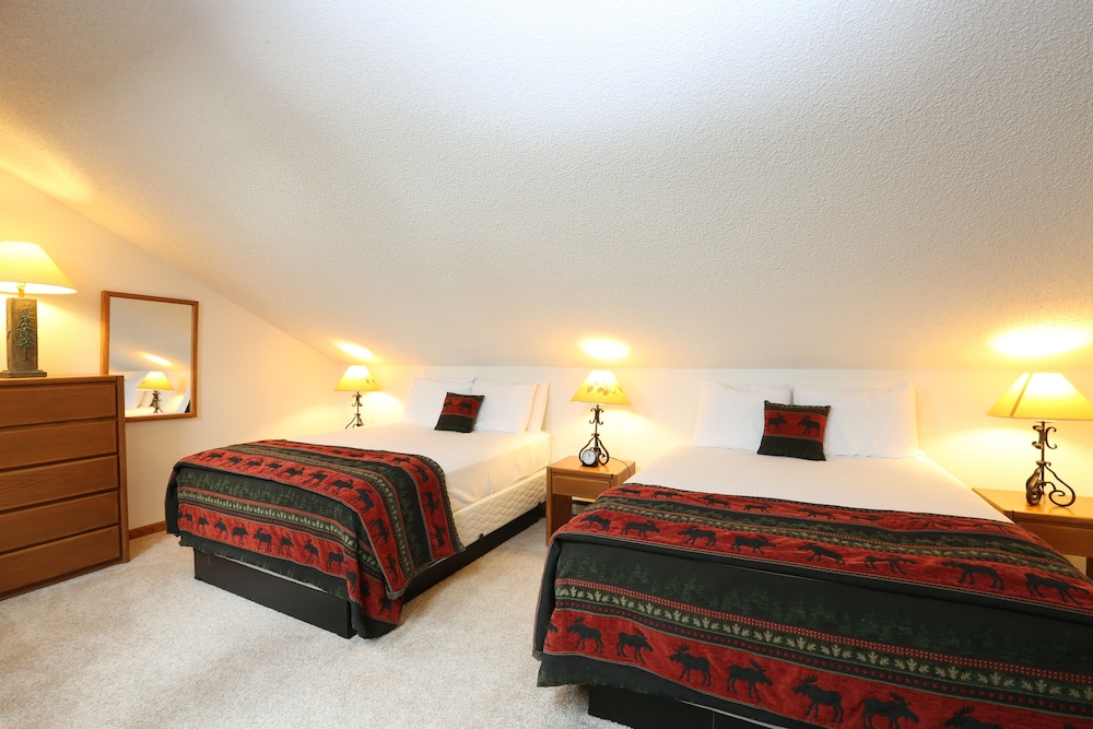 Indian Peaks Resort - photo 8