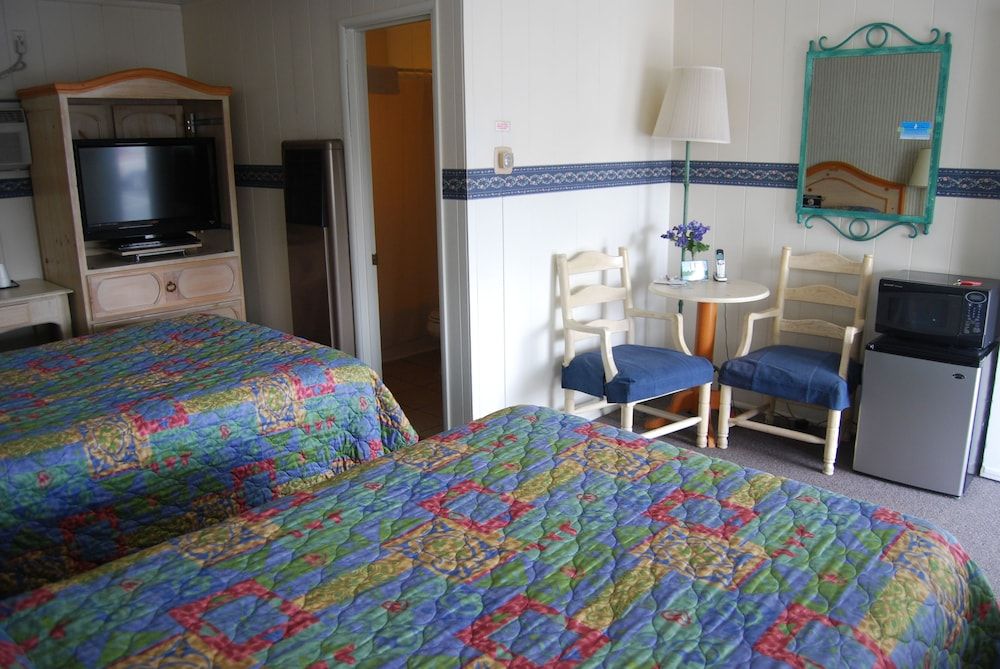 Redwood Motel - photo 17