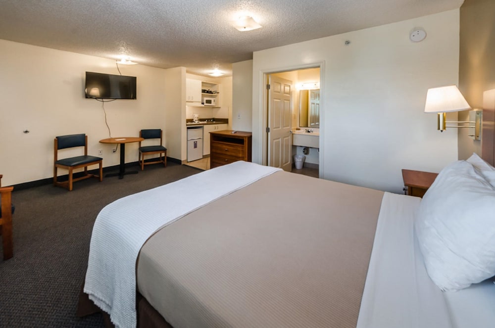 Tampa Bay Extended Stay Hotel - photo 15