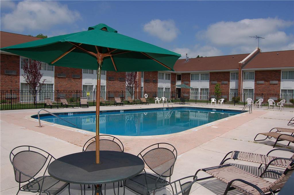 Rodeway Inn & Suites East Windsor - photo 26