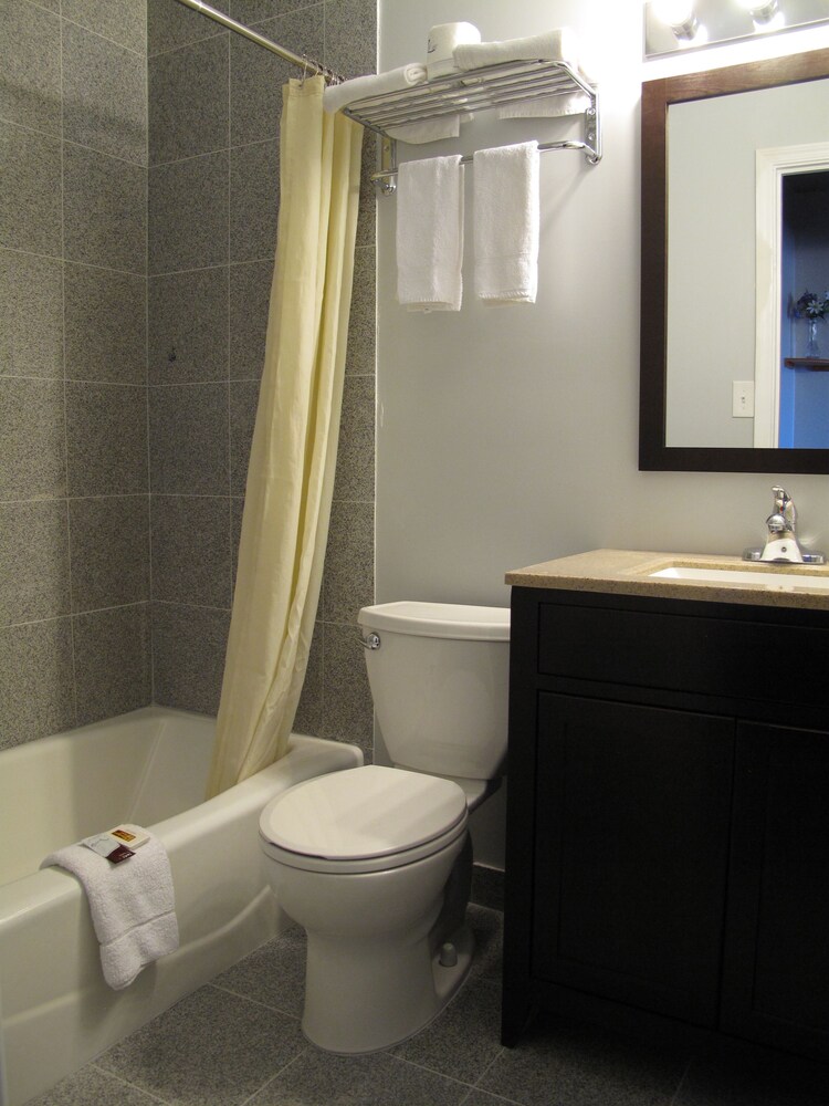 West Inn NAU Downtown Flagstaff - photo 13