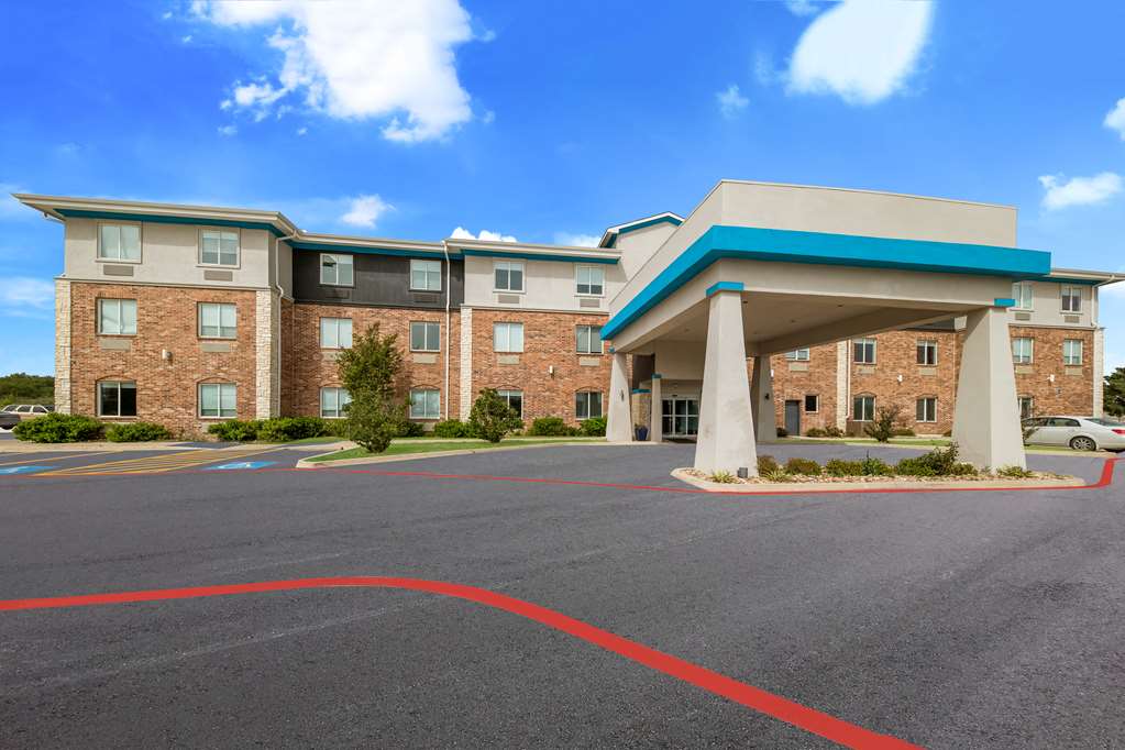 Best Western Bowie Inn & Suites — hotel in Bowie