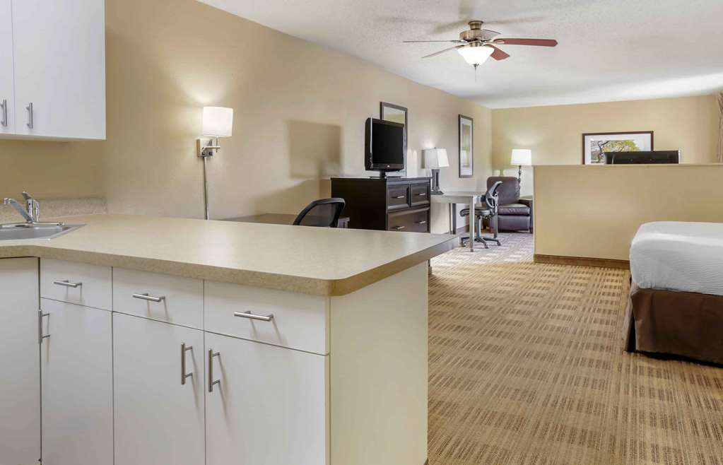 Extended Stay America Suites Columbus NE I270 - photo 36