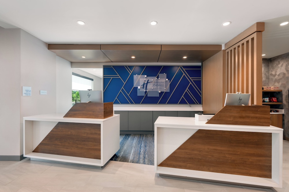 Holiday Inn Exp Stes Berkshires By Ihg - photo 35