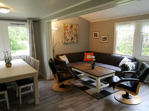 Steinshølen Holiday Home — 4-Star Luxury Hotel in Sogndal, Norway