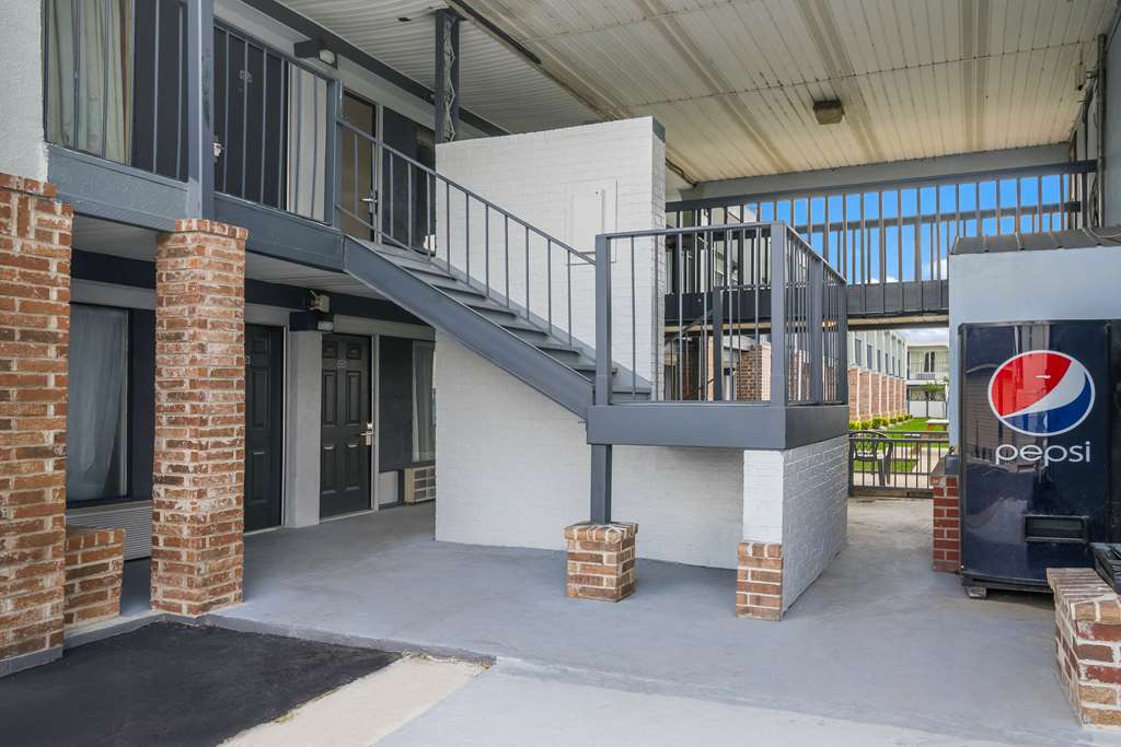 Americas Best Value Inn Blytheville - photo 5