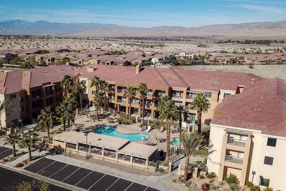 Courtyard by Marriott Palm Desert - photo 43