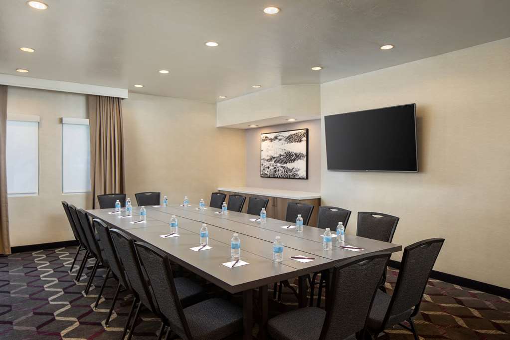 Sonesta ES Suites Carmel Mountain San Diego - photo 19