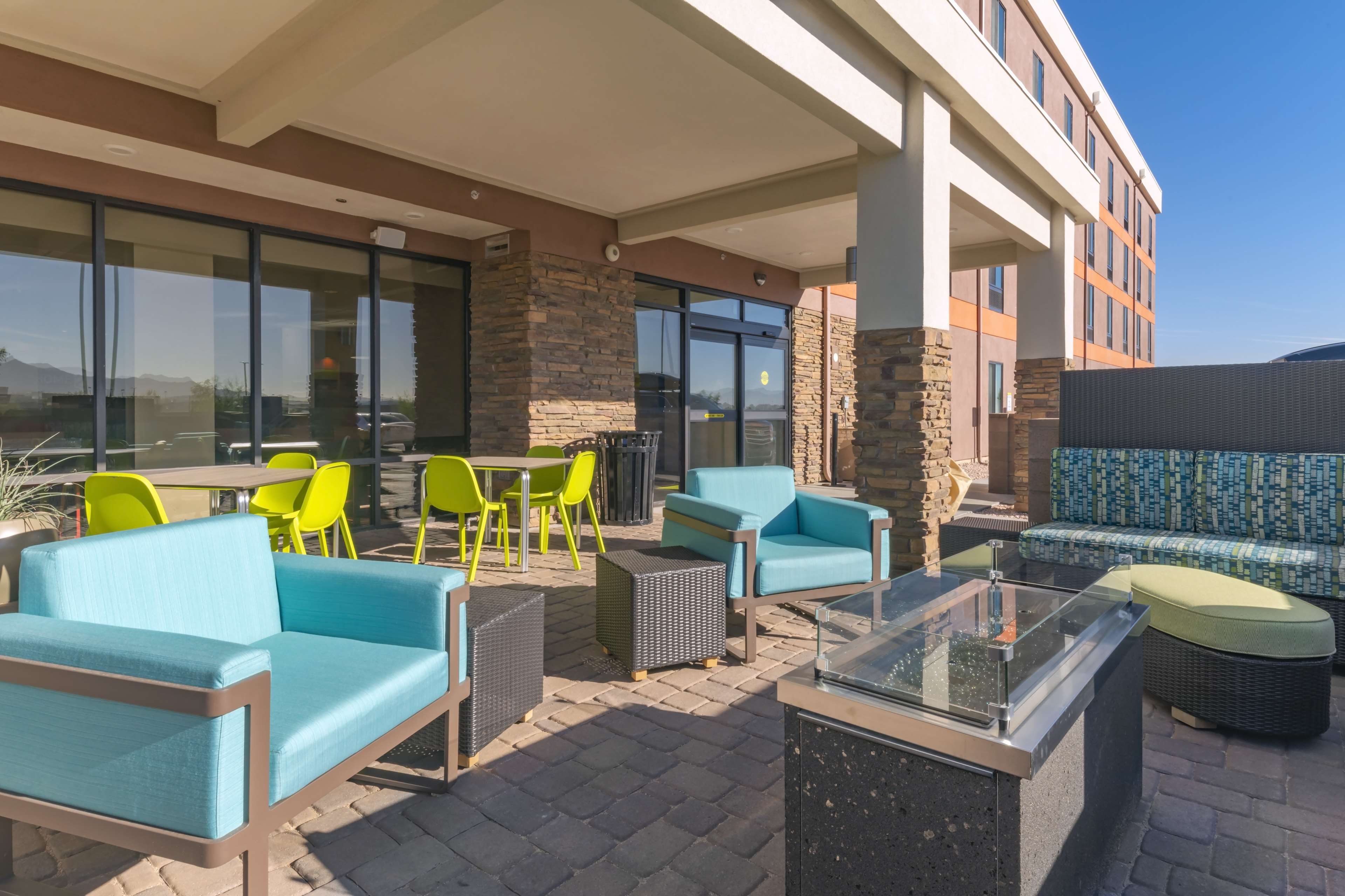 Home2 Suites by Hilton Kingman - photo 8