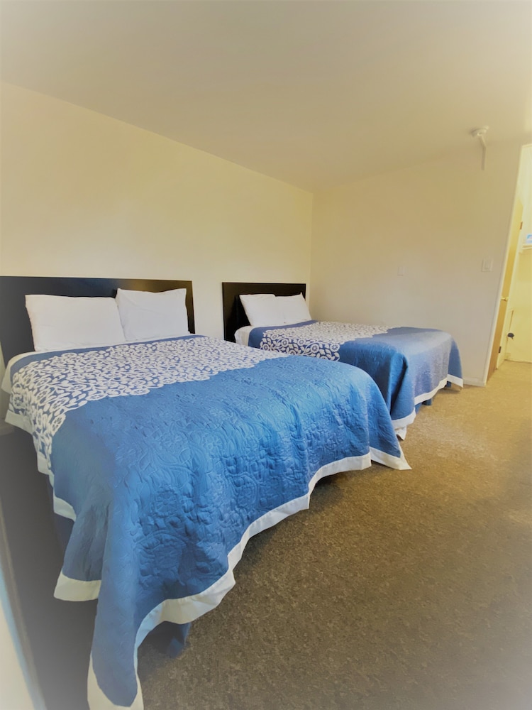 Country Place Inn And Suites - photo 3