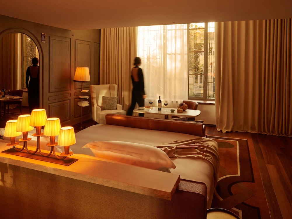 Mondrian Bordeaux Les Carmes — 5-Star Luxury Hotel in Bordeaux, France