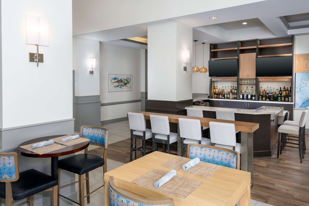 Hilton Garden Inn Charlotte Uptown - photo 32
