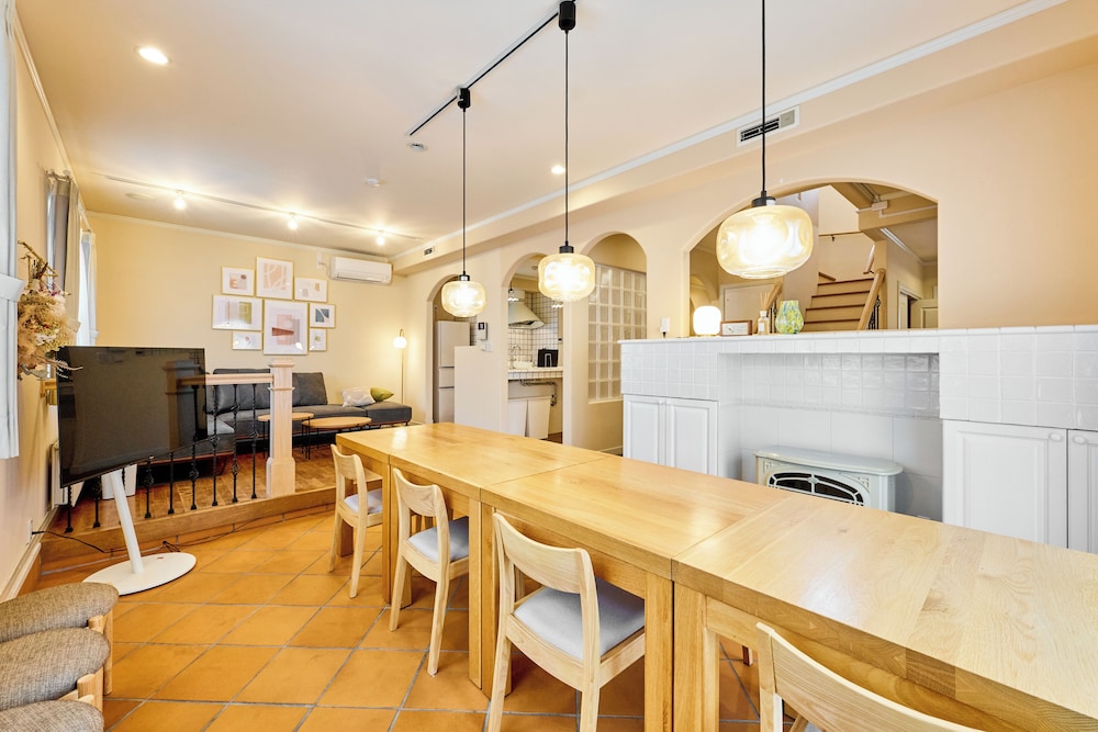 deco MK living in Sapporo, Japan