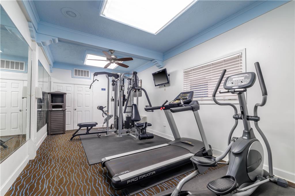 Studio 6 Suites Dallas TX Downtown - photo 17