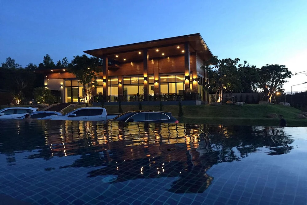 Nutchana Hill Boutique Hotel in Hat Yai, Thailand