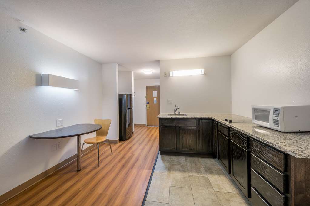 Motel 6 Decatur TX - photo 17