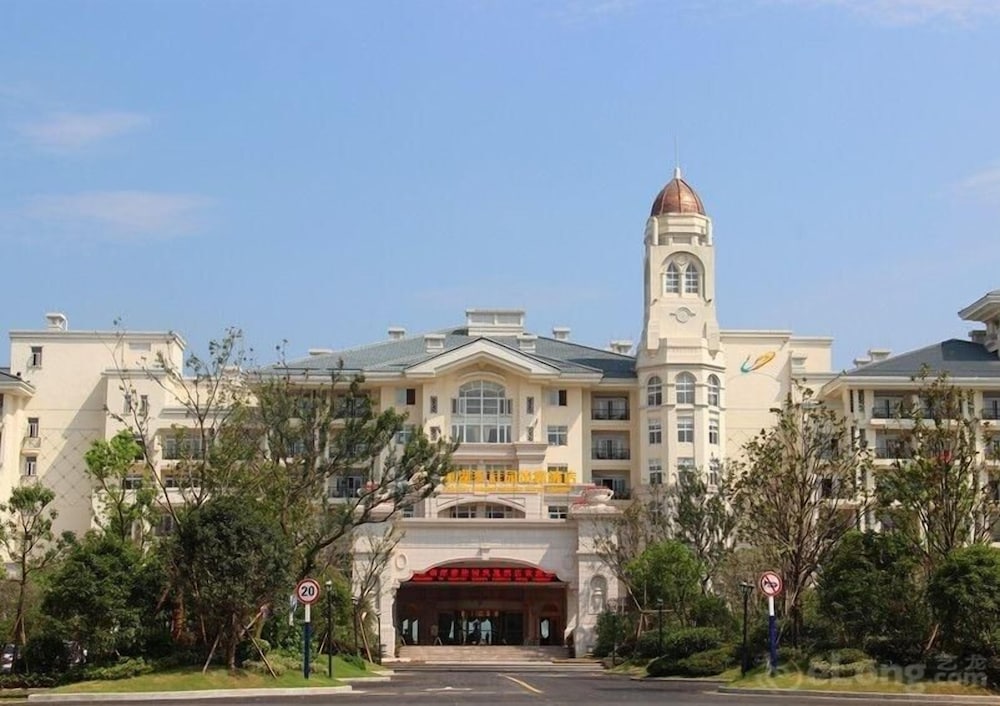 Country Garden Phoenix Hotel Chaohu — 4-Star Luxury Hotel in Chaohu, People's Republic of China