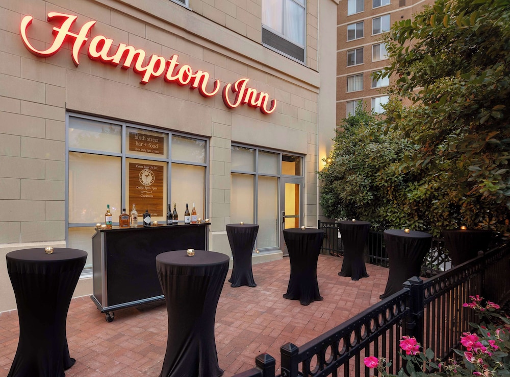Hampton Inn Washington Downtown Convention Center - photo 59