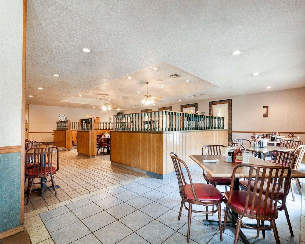 Rodeway Inn Jasper - photo 24