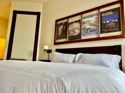 The Monarch Hotel - photo 37
