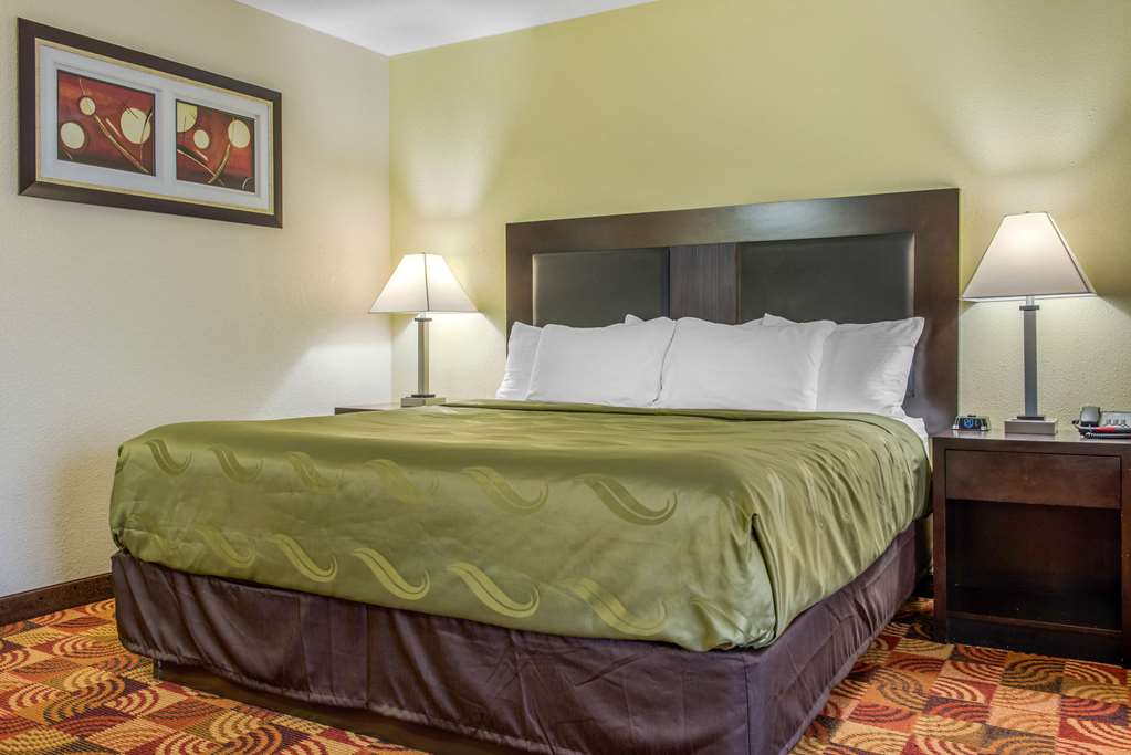 Quality Inn Bloomington near University - photo 15