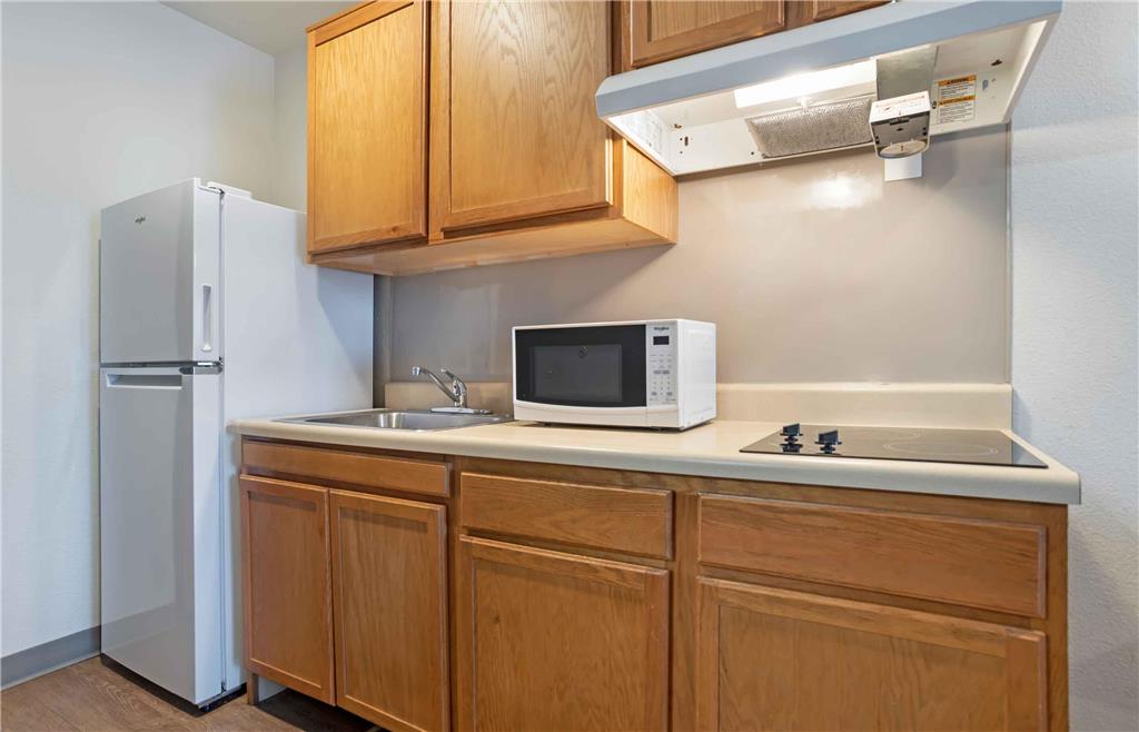 Extended Stay America Select Suites Phoenix Peoria Sun City - photo 28