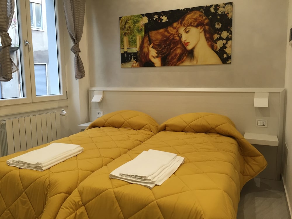 Picaflor Art & Rooms - last minute hotel in Milan