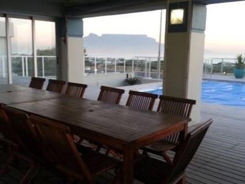 Beachfront Apartment at Seaspray in Blouberg