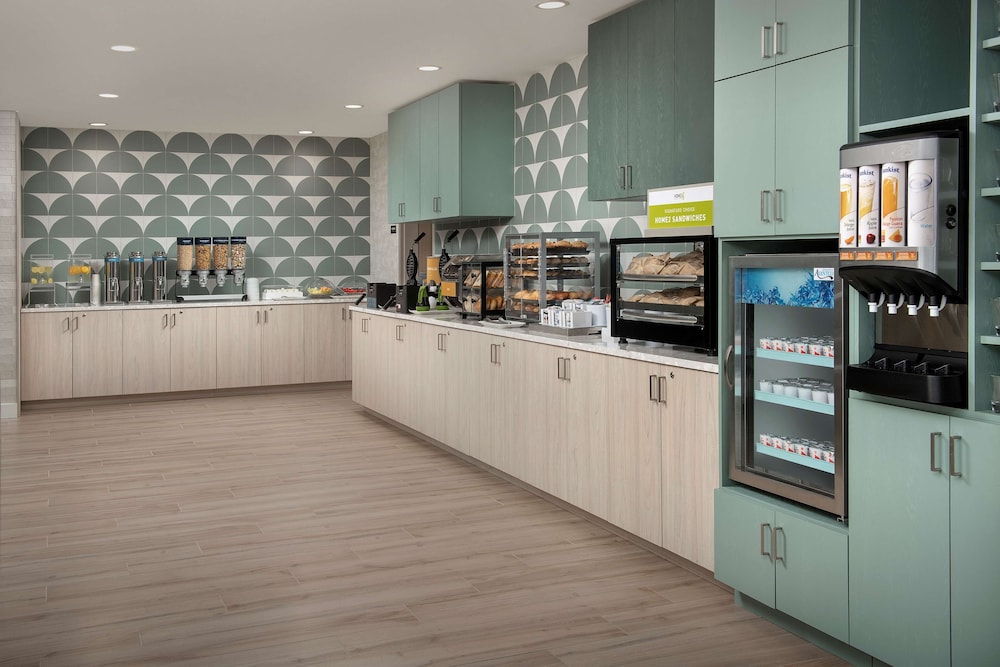 Home2 Suites by Hilton Miami Airport South Blue Lagoon - photo 31