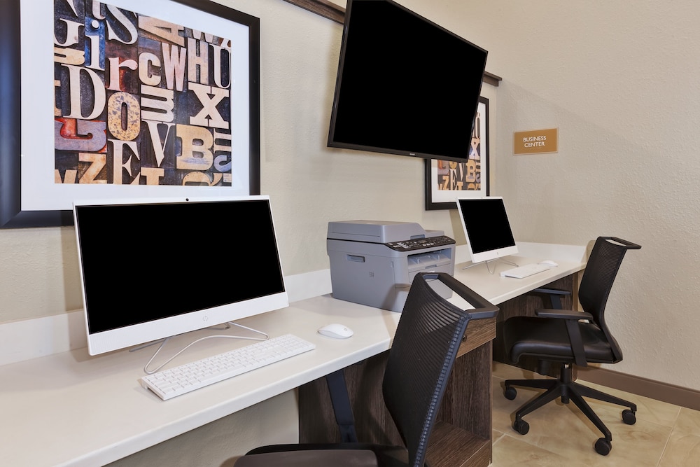 Candlewood Suites Grand Rapids Airport by IHG - photo 14